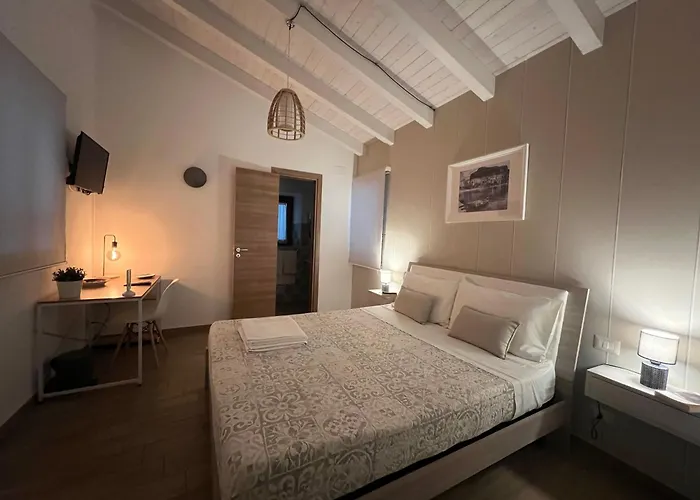 Dimora Del Pescatore - House Oda ve Kahvaltı 4*